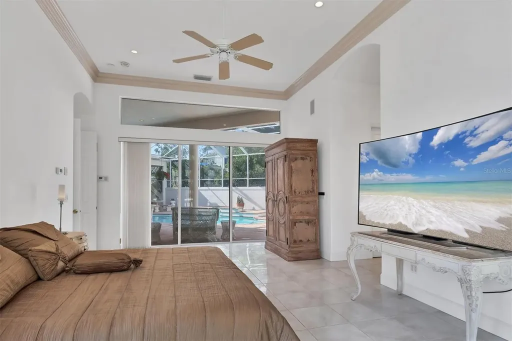 5331 Siesta Cove Drive Sarasota FL 34242