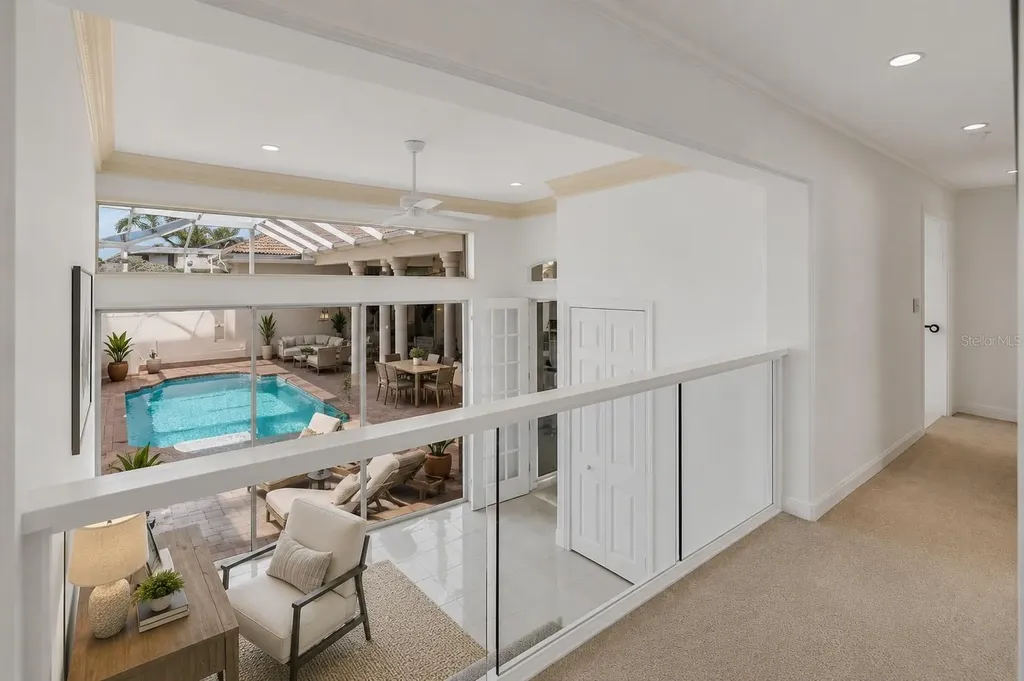 5331 Siesta Cove Drive Sarasota FL 34242