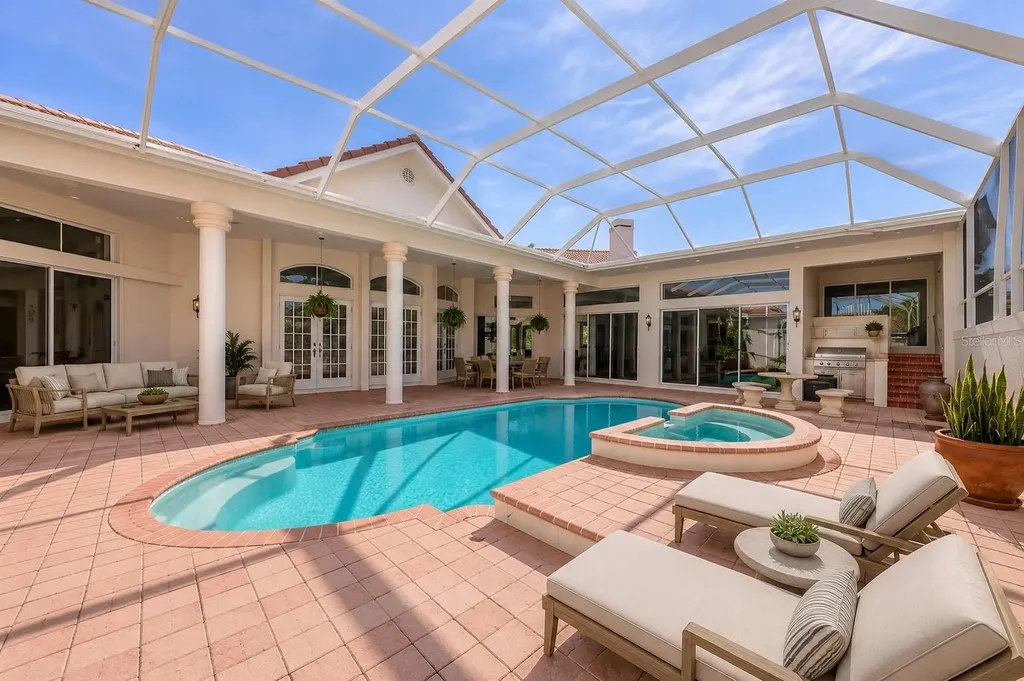 5331 Siesta Cove Drive Sarasota FL 34242