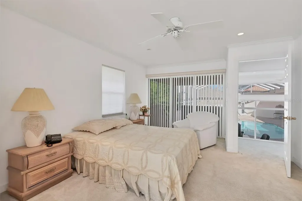 5331 Siesta Cove Drive Sarasota FL 34242