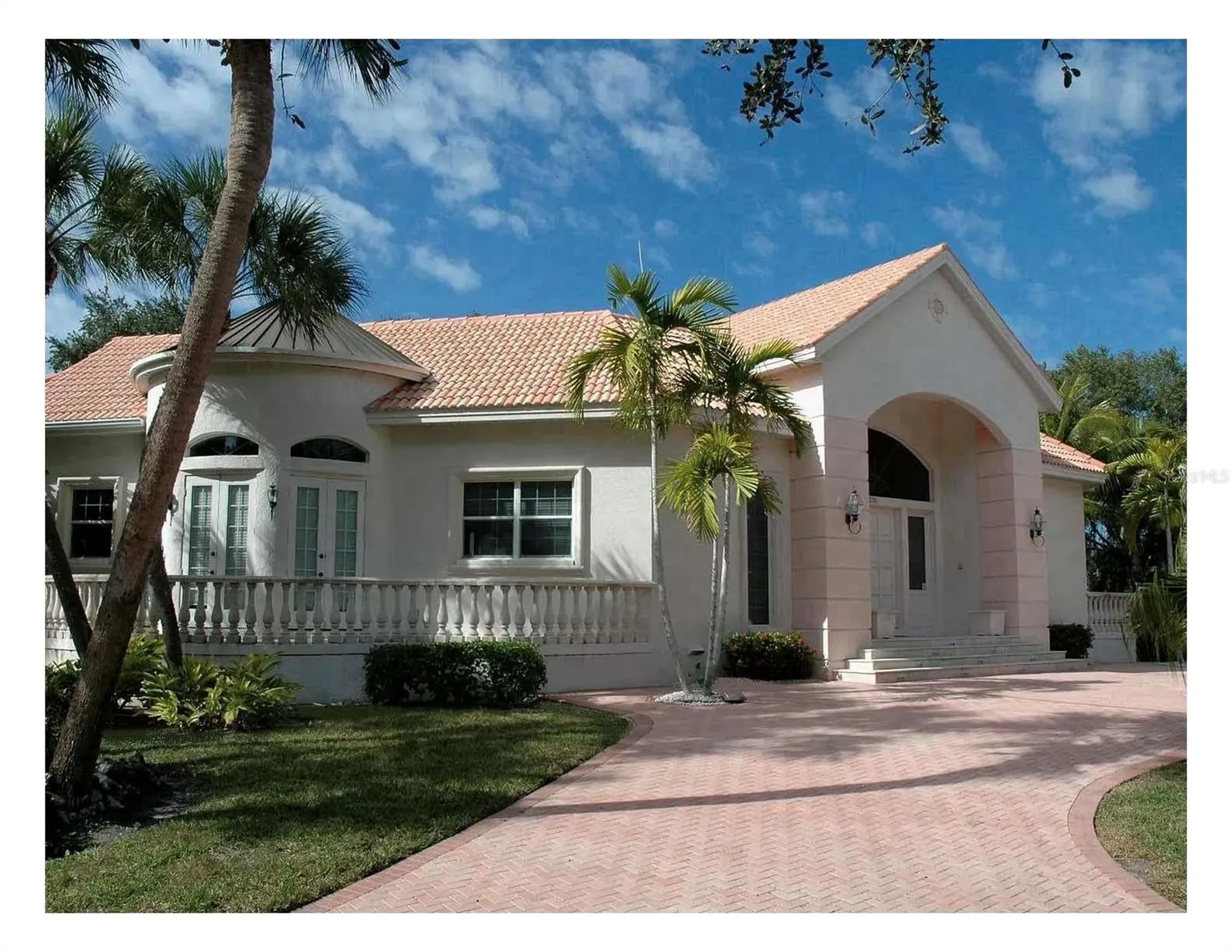 5331 Siesta Cove Drive Sarasota FL 34242