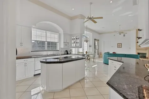 5331 Siesta Cove Drive Sarasota FL 34242