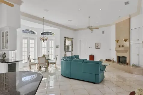 5331 Siesta Cove Drive Sarasota FL 34242