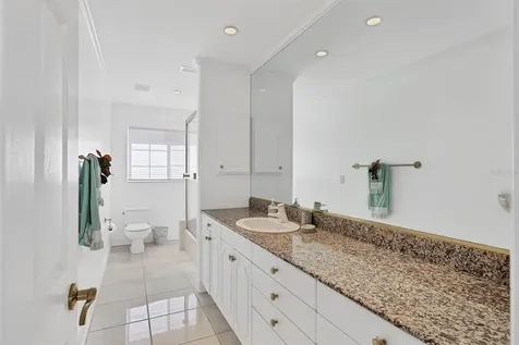 5331 Siesta Cove Drive Sarasota FL 34242