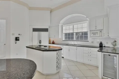 5331 Siesta Cove Drive Sarasota FL 34242