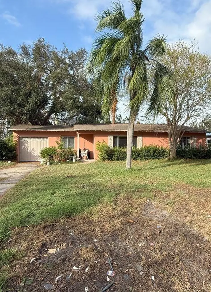 230 Catalan Boulevard NE St Petersburg FL 33704