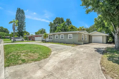 1770 75th Avenue N St Petersburg FL 33702