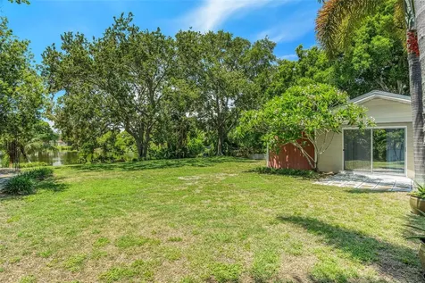 1770 75th Avenue N St Petersburg FL 33702