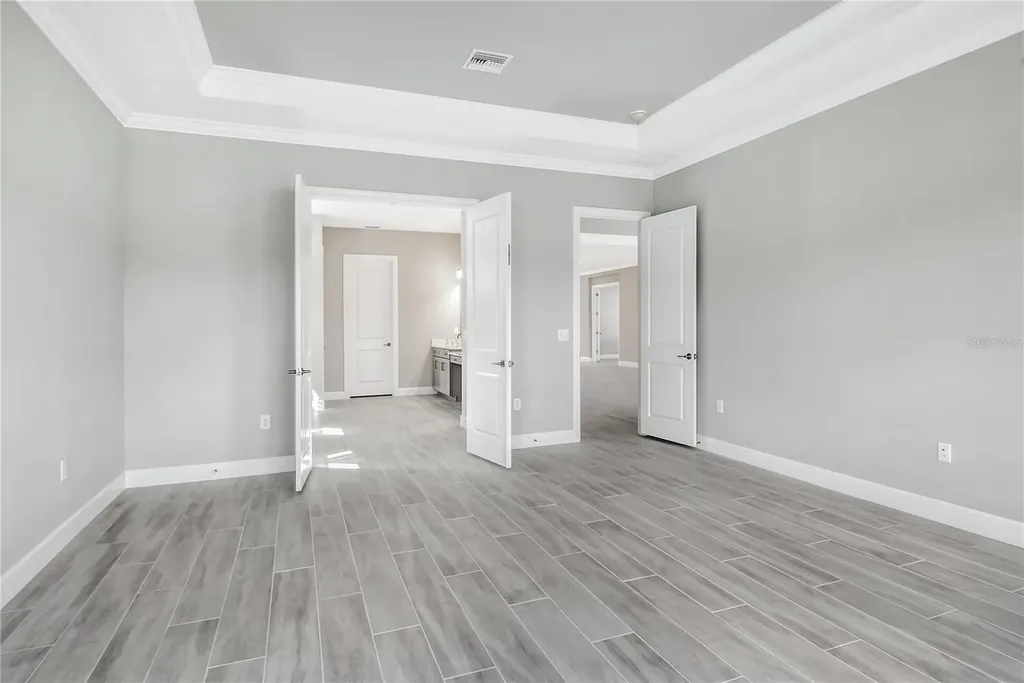 15625 San Lazzaro Avenue Bradenton FL 34211