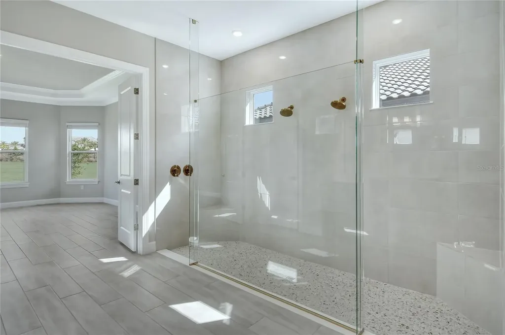 15625 San Lazzaro Avenue Bradenton FL 34211