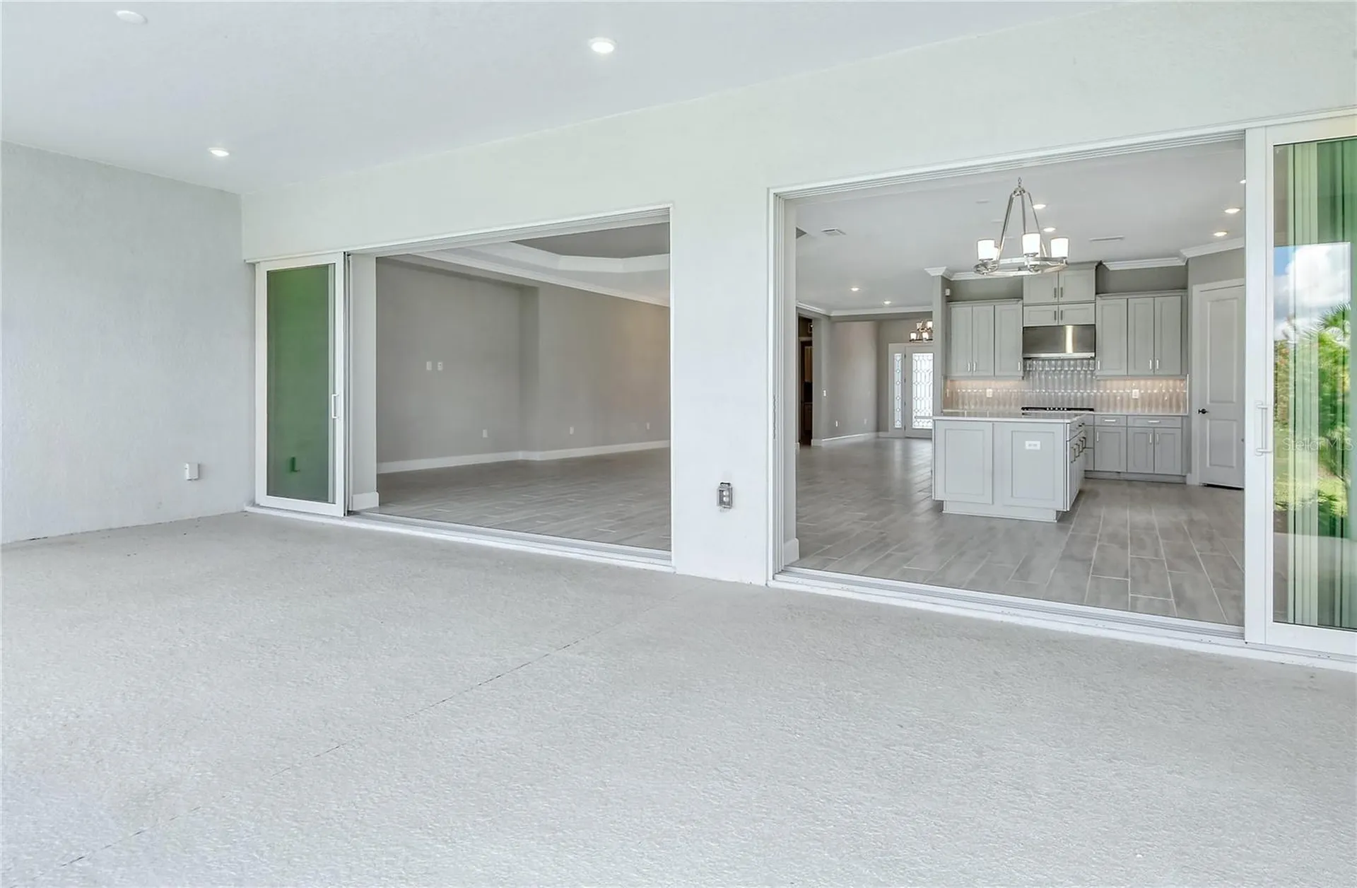 15625 San Lazzaro Avenue Bradenton FL 34211