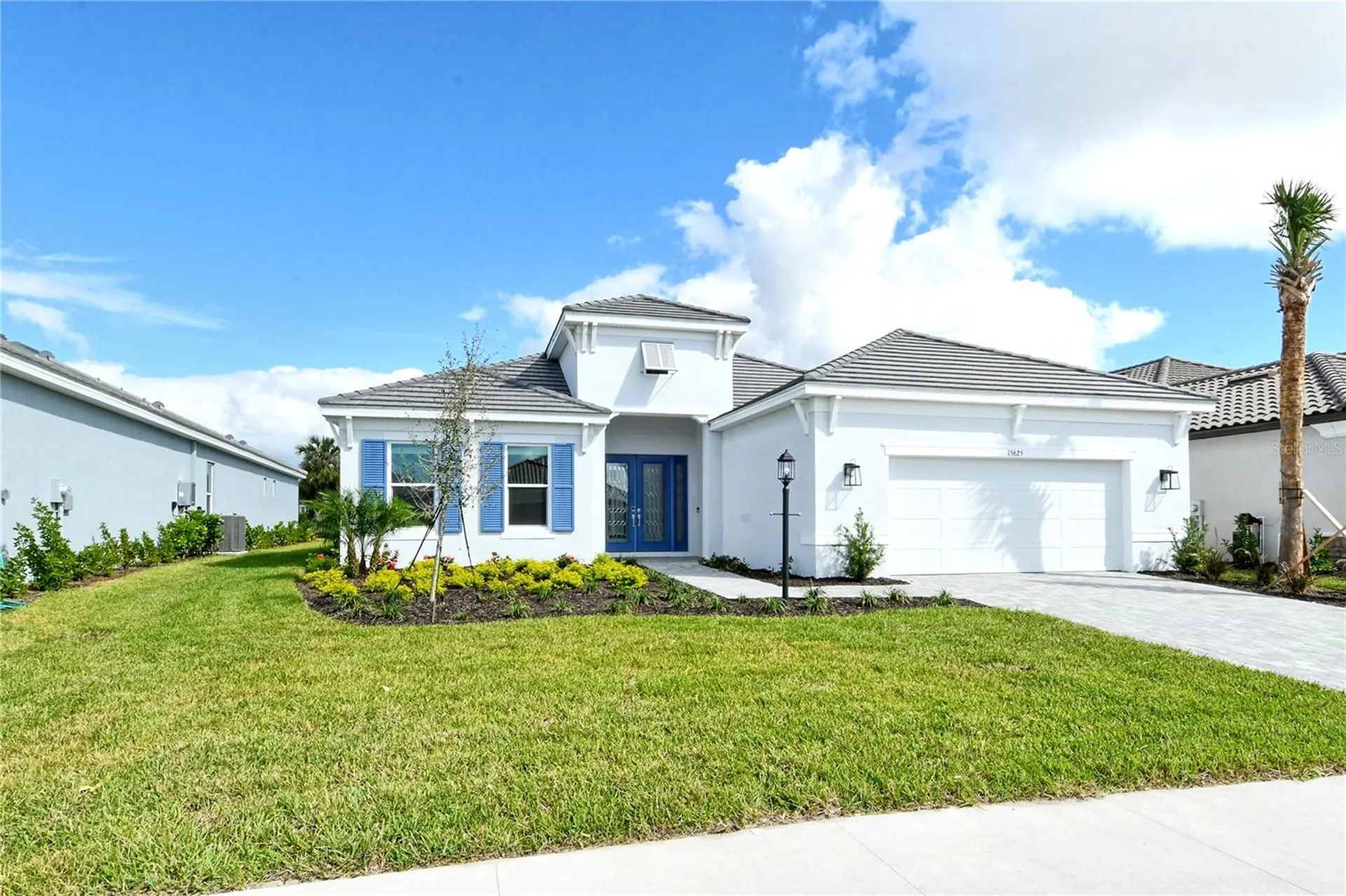 15625 San Lazzaro Avenue Bradenton FL 34211