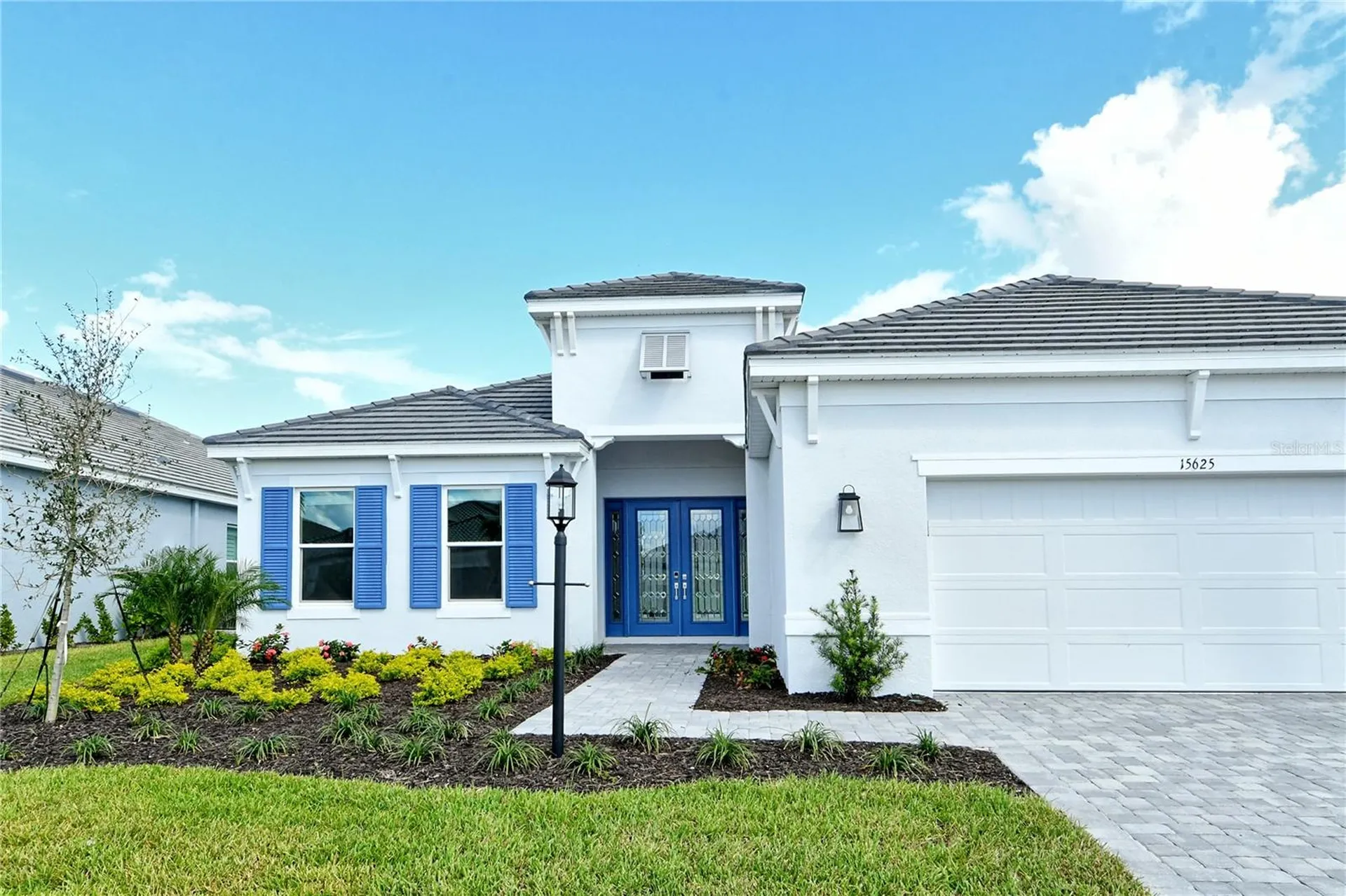 15625 San Lazzaro Avenue Bradenton FL 34211
