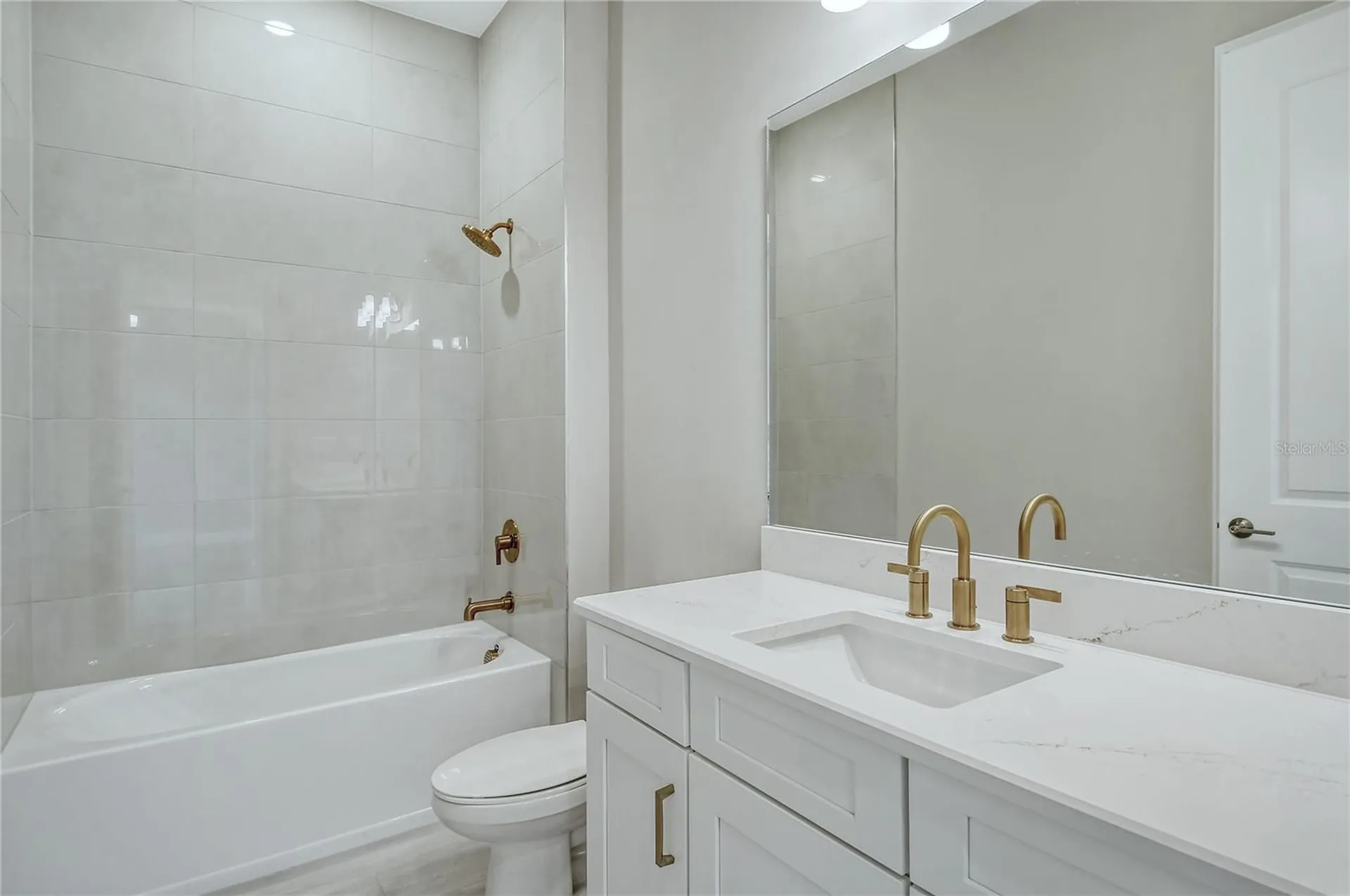 15625 San Lazzaro Avenue Bradenton FL 34211