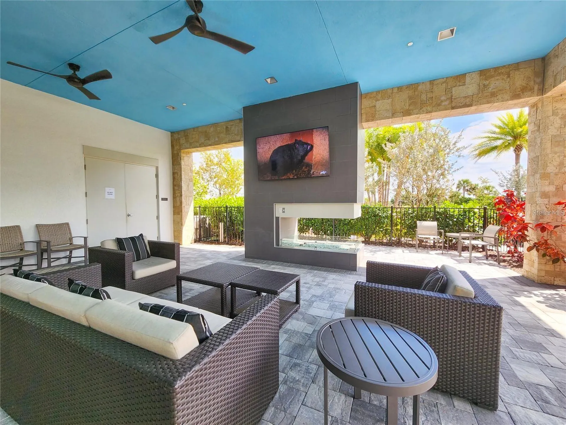15625 San Lazzaro Avenue Bradenton FL 34211