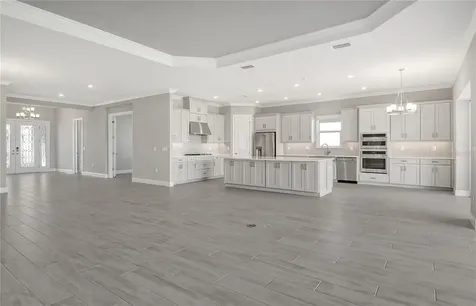15625 San Lazzaro Avenue Bradenton FL 34211