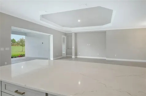 15625 San Lazzaro Avenue Bradenton FL 34211