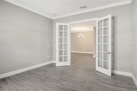 15625 San Lazzaro Avenue Bradenton FL 34211