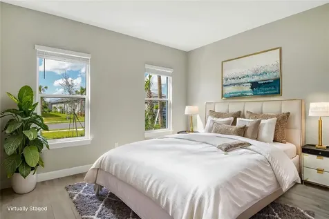 15625 San Lazzaro Avenue Bradenton FL 34211