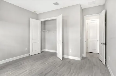 15625 San Lazzaro Avenue Bradenton FL 34211