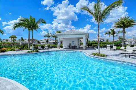 15625 San Lazzaro Avenue Bradenton FL 34211