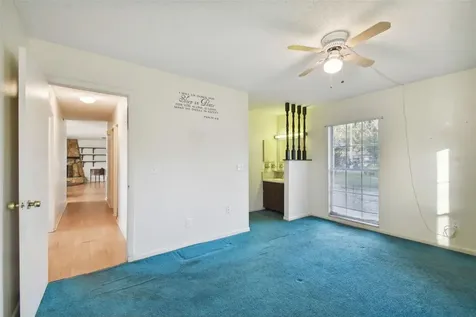 7004 Baywood Court Tampa FL 33615