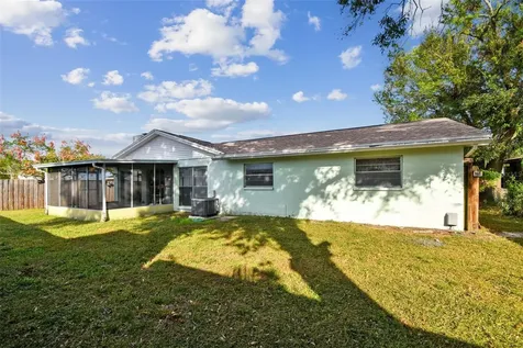 7004 Baywood Court Tampa FL 33615