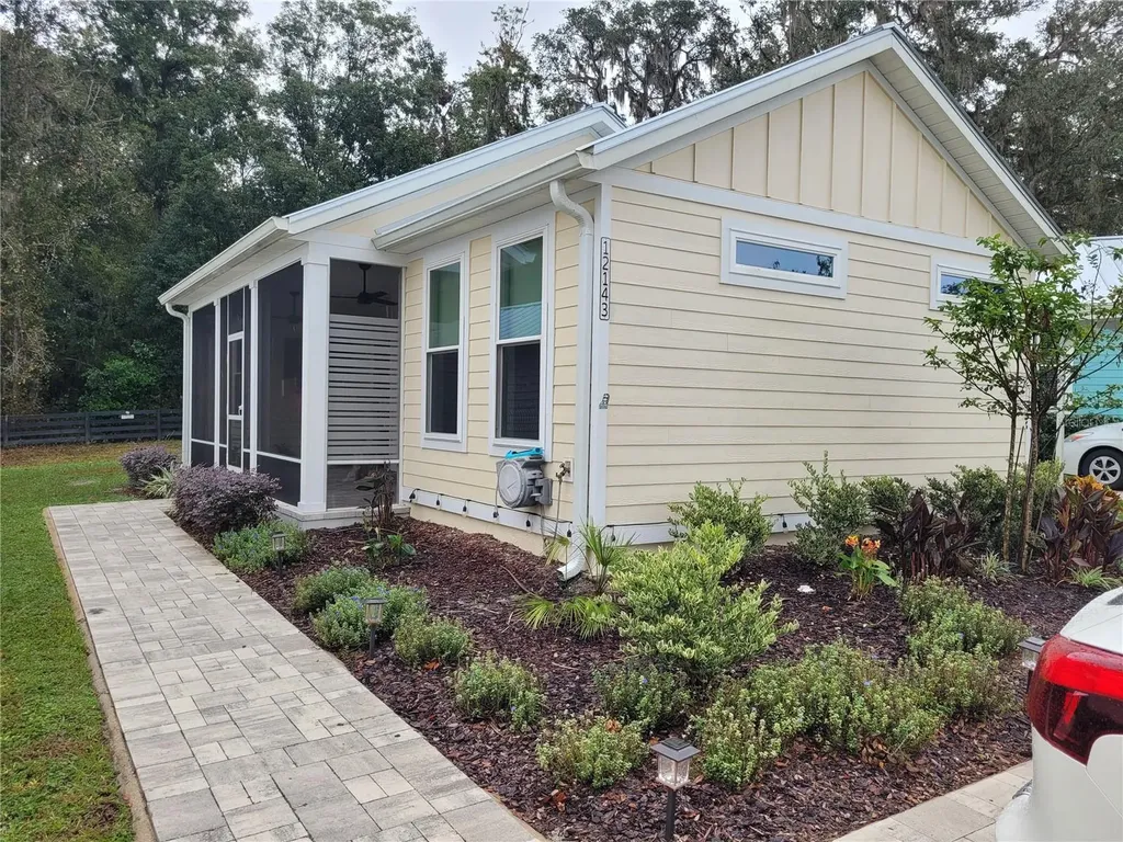 12143 Grand Oak Lane Oxford FL 34484