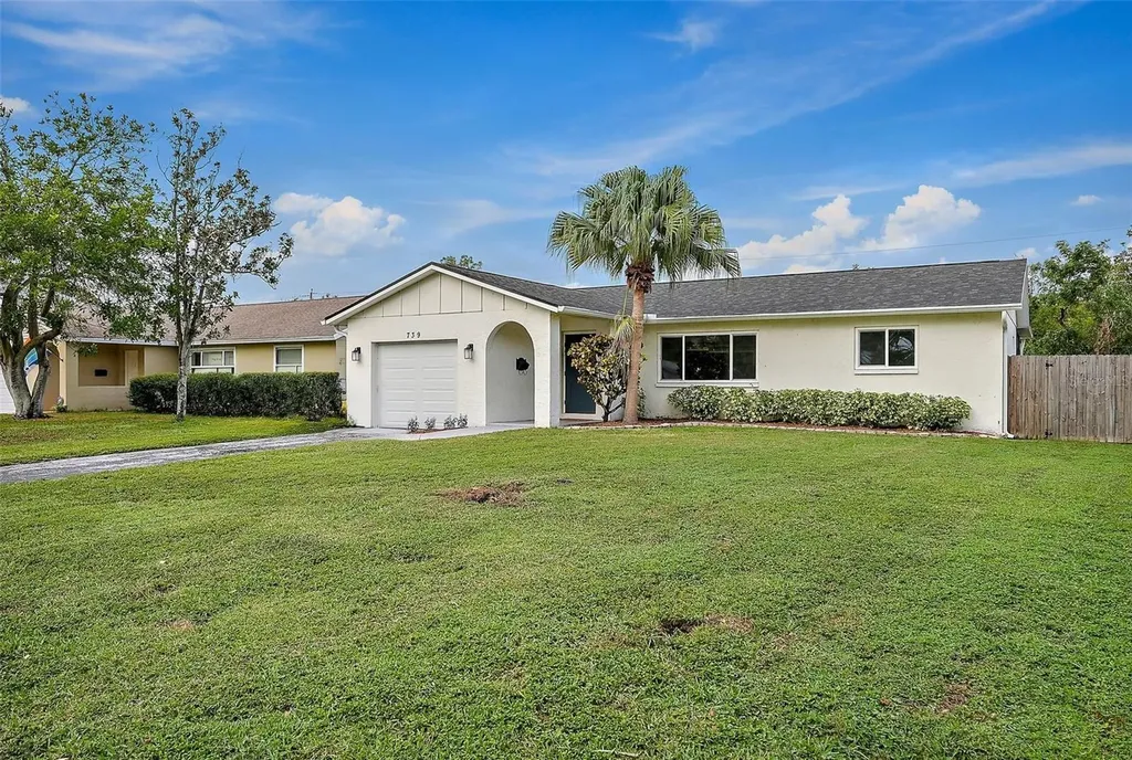 739 Murphy Avenue N St Petersburg FL 33703