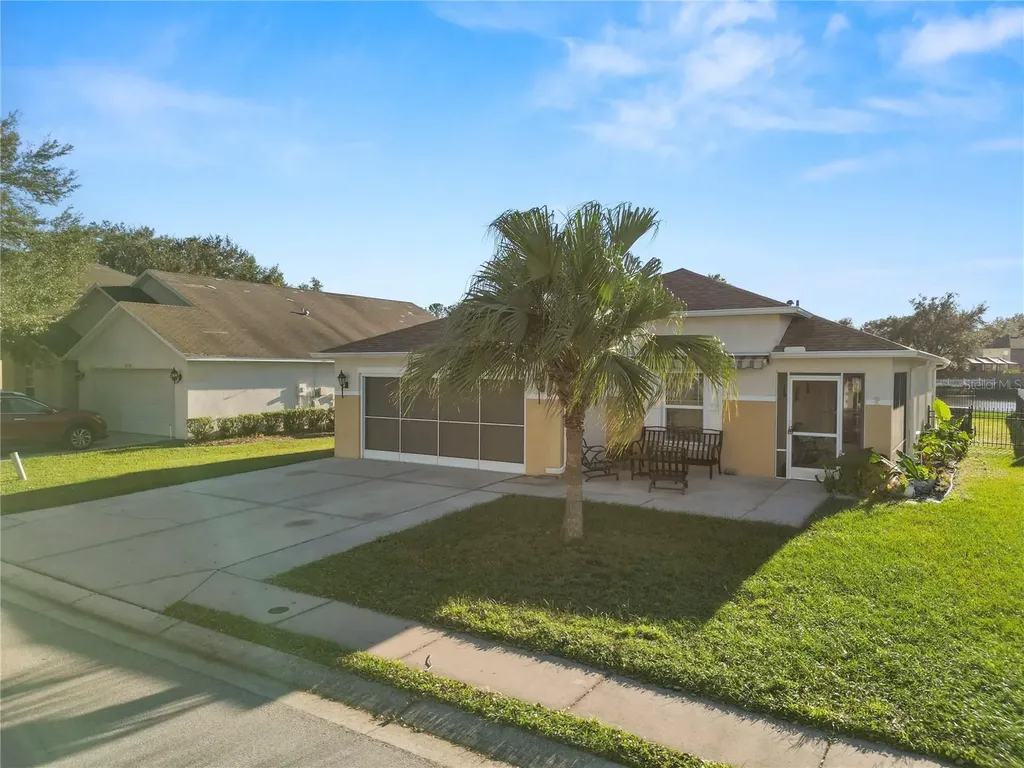 2182 Hunters Greene Drive Lakeland FL 33810