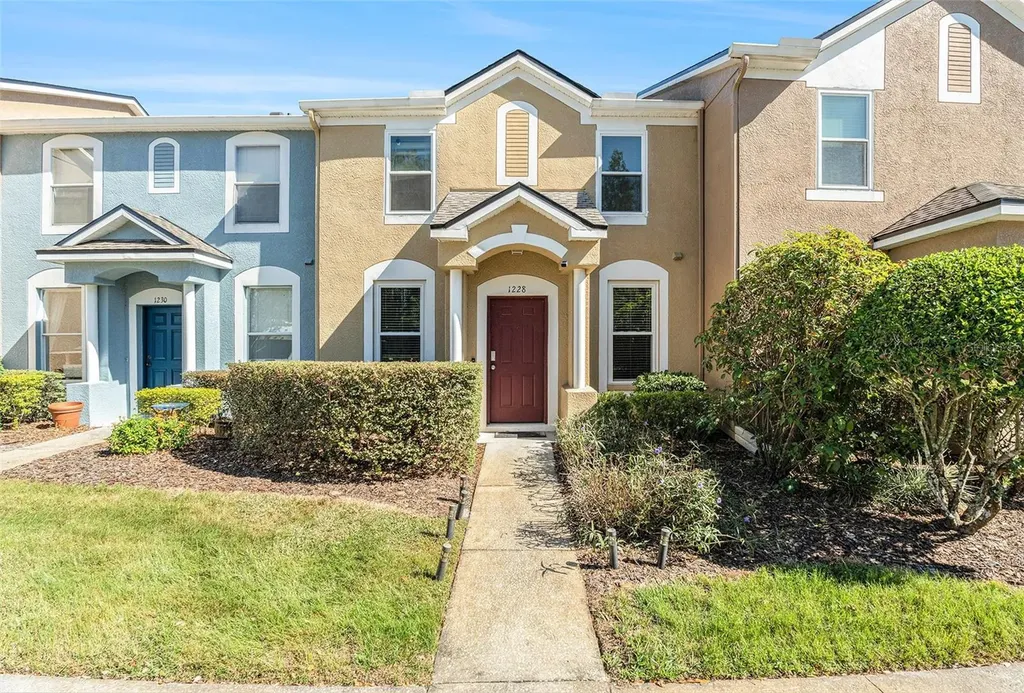 1228 Baronscourt Drive Wesley Chapel FL 33543