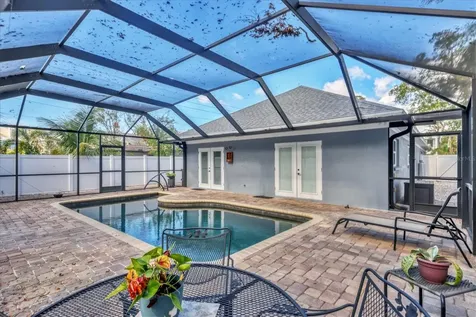 2110 Hawthorne Street Sarasota FL 34239