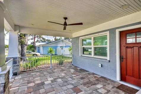 2110 Hawthorne Street Sarasota FL 34239