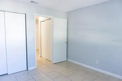 237 Thorn Tree Place Brandon FL 33510