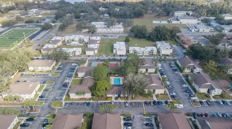 237 Thorn Tree Place Brandon FL 33510