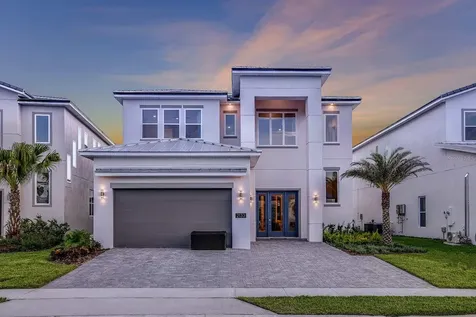 2133 Pine Oak Loop Davenport FL 33837