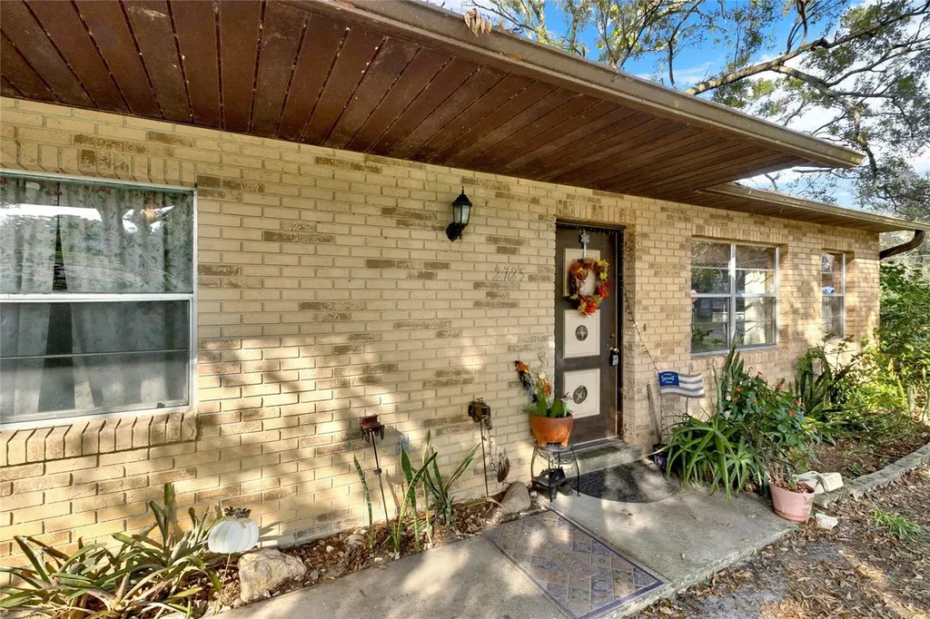 2725 Avenue M NW Winter Haven FL 33881