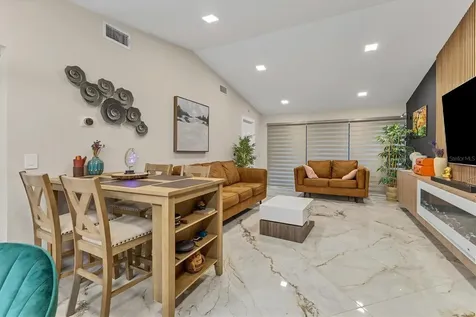 5611 Summer Side Lane Sarasota FL 34231