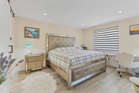 5611 Summer Side Lane Sarasota FL 34231