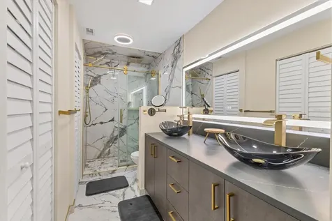 5611 Summer Side Lane Sarasota FL 34231