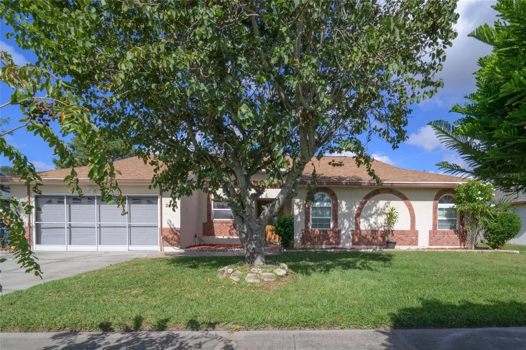 243 Minnesota Woods Lane Orlando FL 32824
