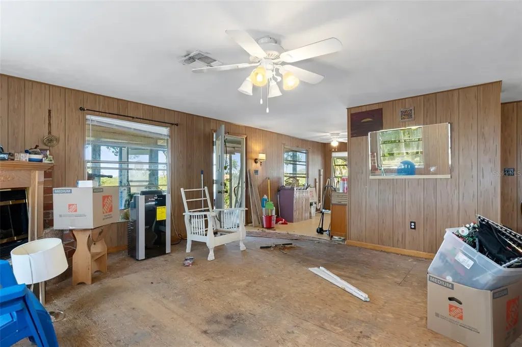 8812 Camp Lane Hudson FL 34667