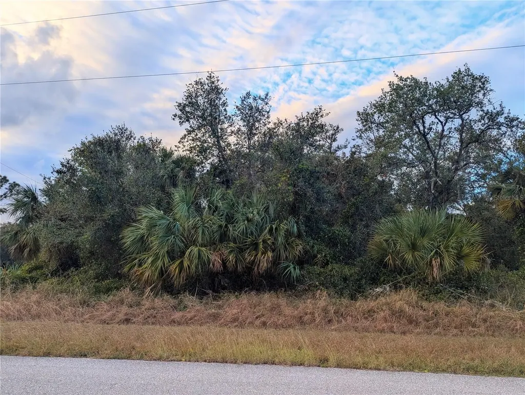 Lot 13 Mattox Circle North Port FL 34288