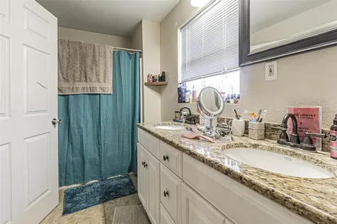 4653 78th Lane N St Petersburg FL 33709