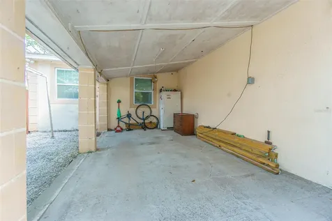 4653 78th Lane N St Petersburg FL 33709