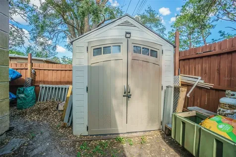 4653 78th Lane N St Petersburg FL 33709