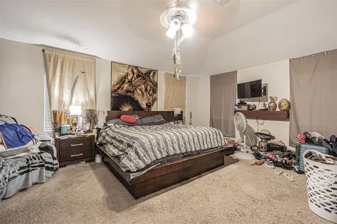 4653 78th Lane N St Petersburg FL 33709