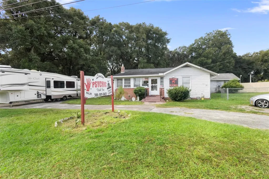2490 N Woodland Boulevard Deland FL 32720