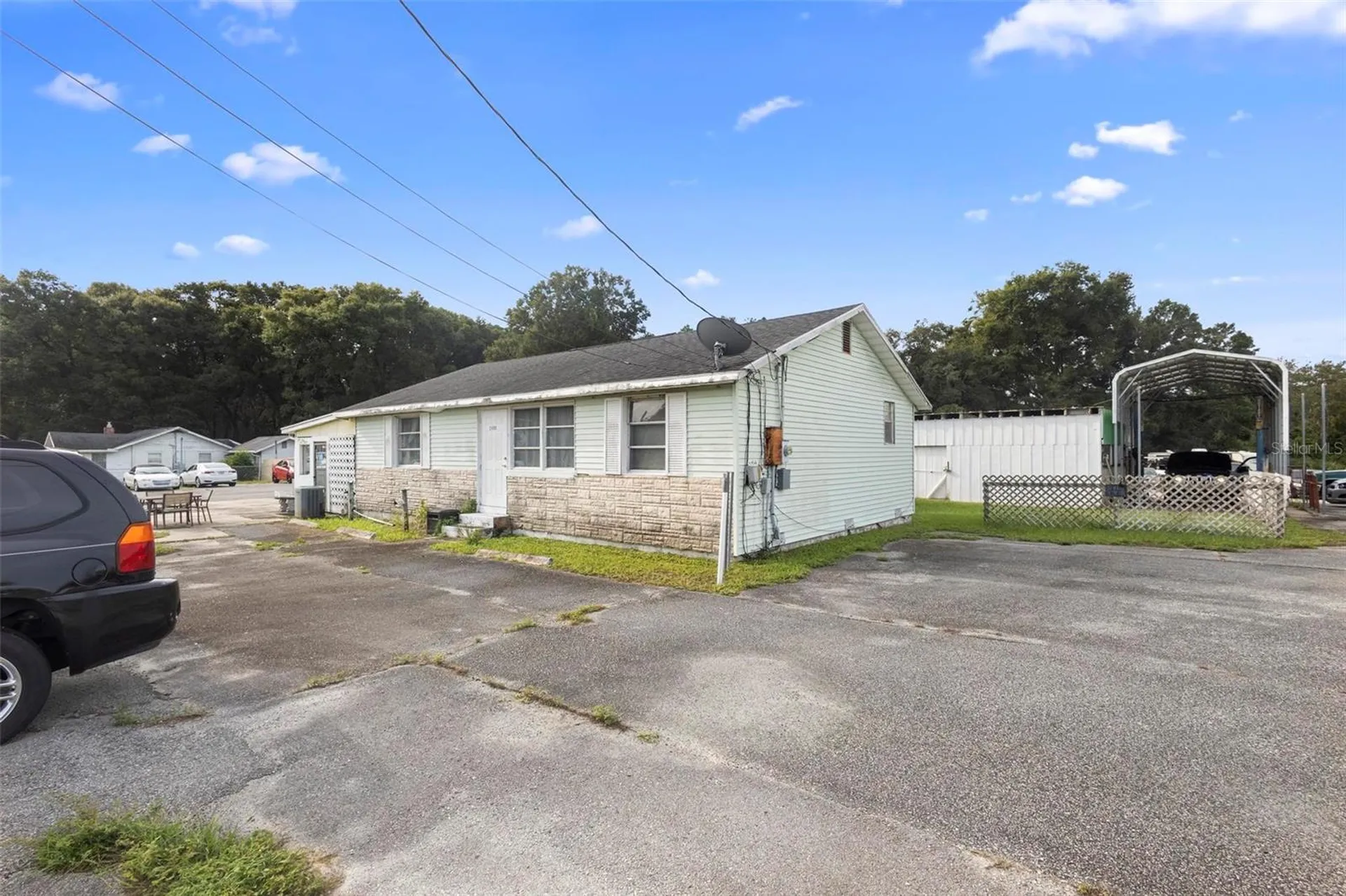 2490 N Woodland Boulevard Deland FL 32720