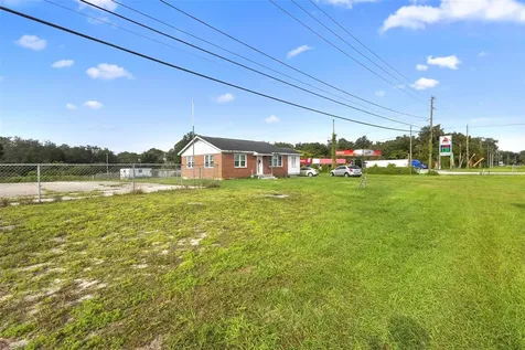 2490 N Woodland Boulevard Deland FL 32720